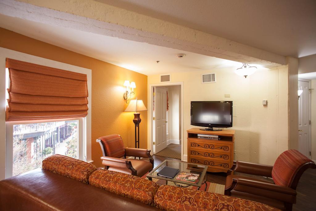 Club Wyndham Riverside Suites San Antonio Extérieur photo
